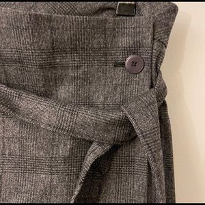 Aritzia wool skirt, NWT